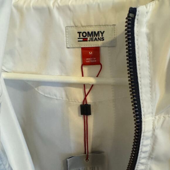 TOMMY JEANS Women's Colorblocked Windbreaker Size Medium NWT - Picture 5 of 9